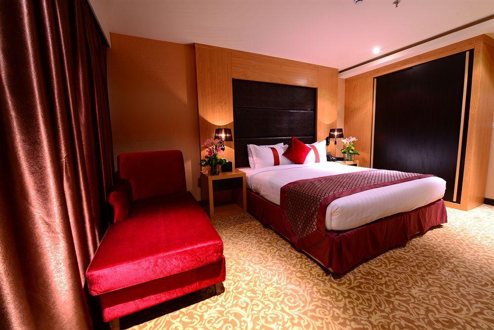 Obaer Hotel Riaad Buitenkant foto
