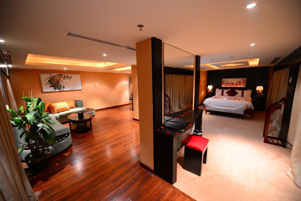 Obaer Hotel Riaad Buitenkant foto