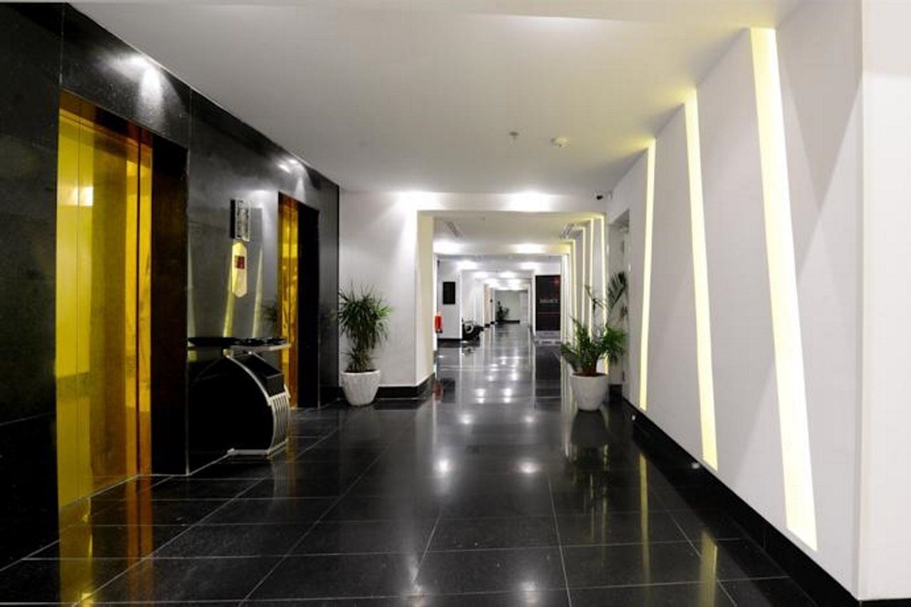 Obaer Hotel Riaad Buitenkant foto